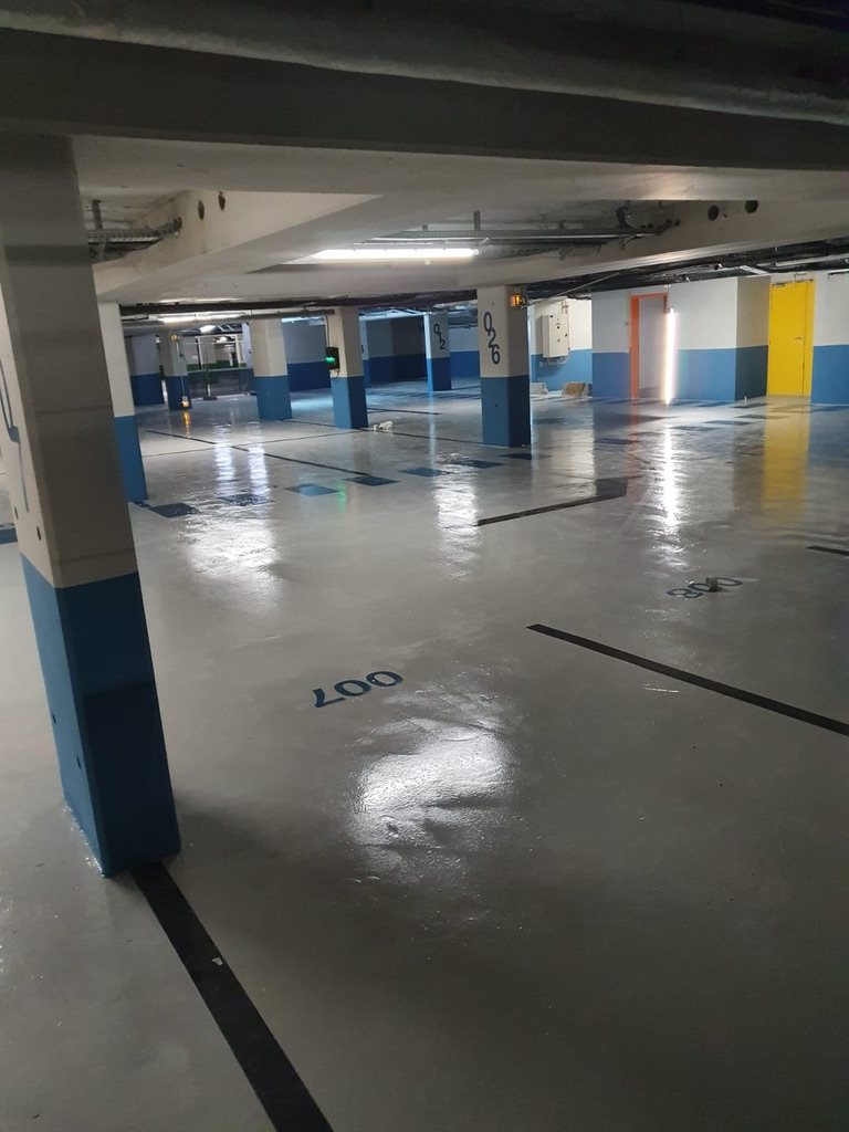 Parking souterrain — rénovation complète